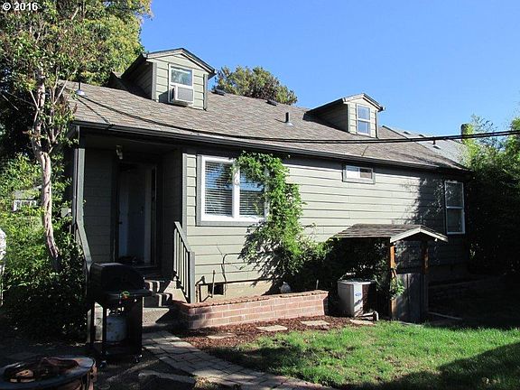 4th image of 711 W 38th St