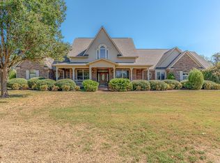 1300 N Locust St, Newark, AR 72562