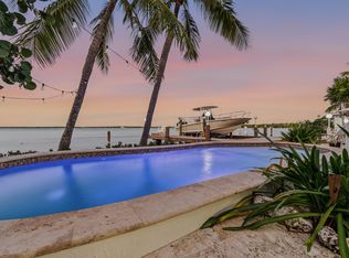 16 North Dr, Key Largo, FL 33037
