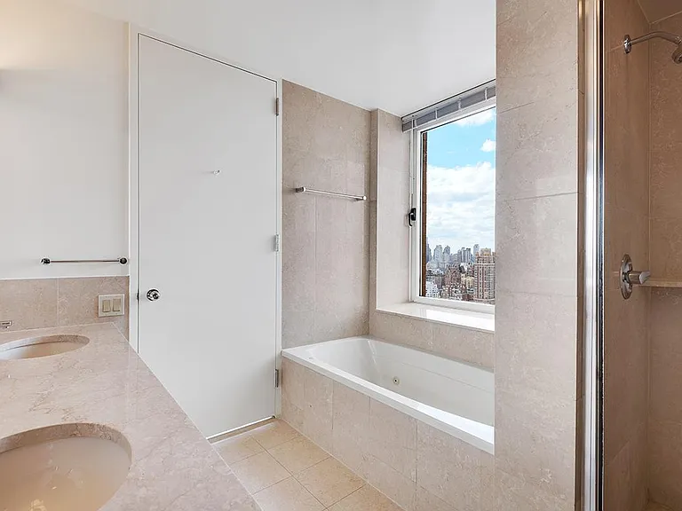 350 E 79th St #33A — Photo 11