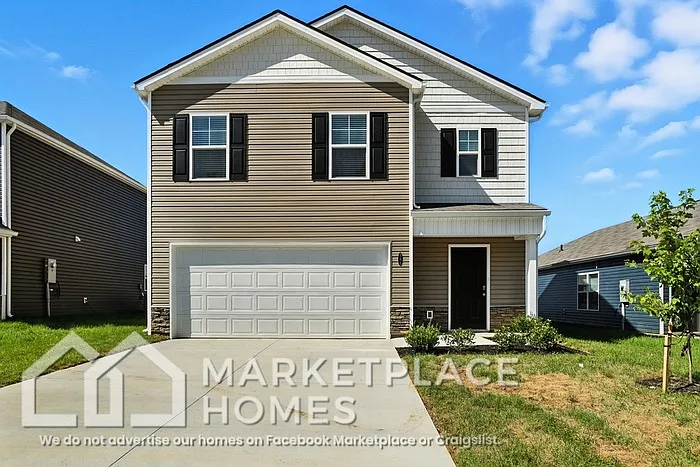 5 bed, 3.0 bath, 2361 sqft, $2,395 — Photo 2