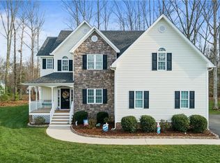 11907 Chislet Ct, Midlothian, VA 23112