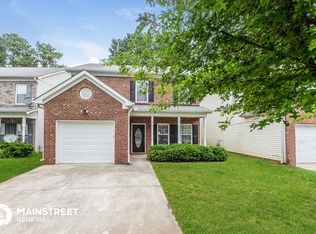 555 Shadowmoore Dr, Riverdale, GA 30274