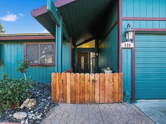 4th image of 809 Kate Ln