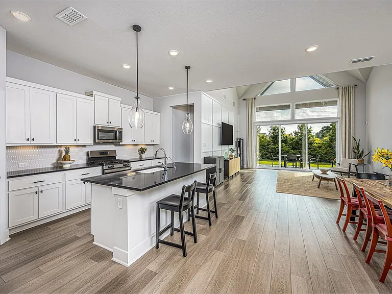 2331 Russett Forest Dr — Photo 1
