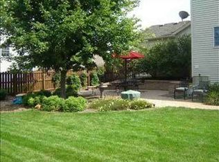 3710 Armstrong Dr, Bloomington, IL