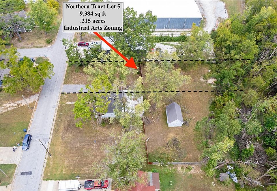 1st image of 5 S 3rd St