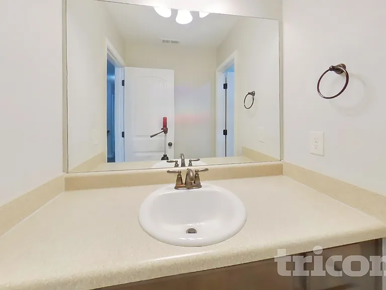 155 Hickory Hills Dr — Photo 16