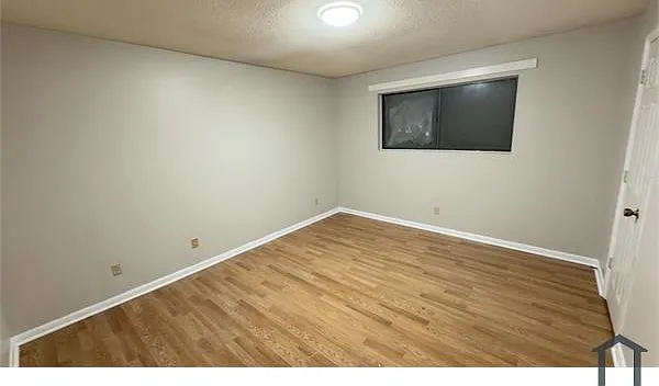 1198 Jo Ree St — Photo 10