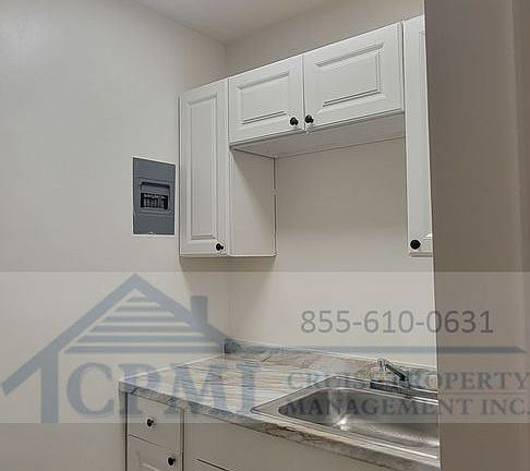 5th image of 6016 Fillmore St Unit 6S