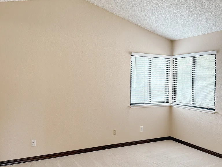 3499 Del Sol Way — Photo 11