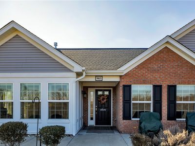 903 Spring Valley Dr, Zelienople, PA, 16063