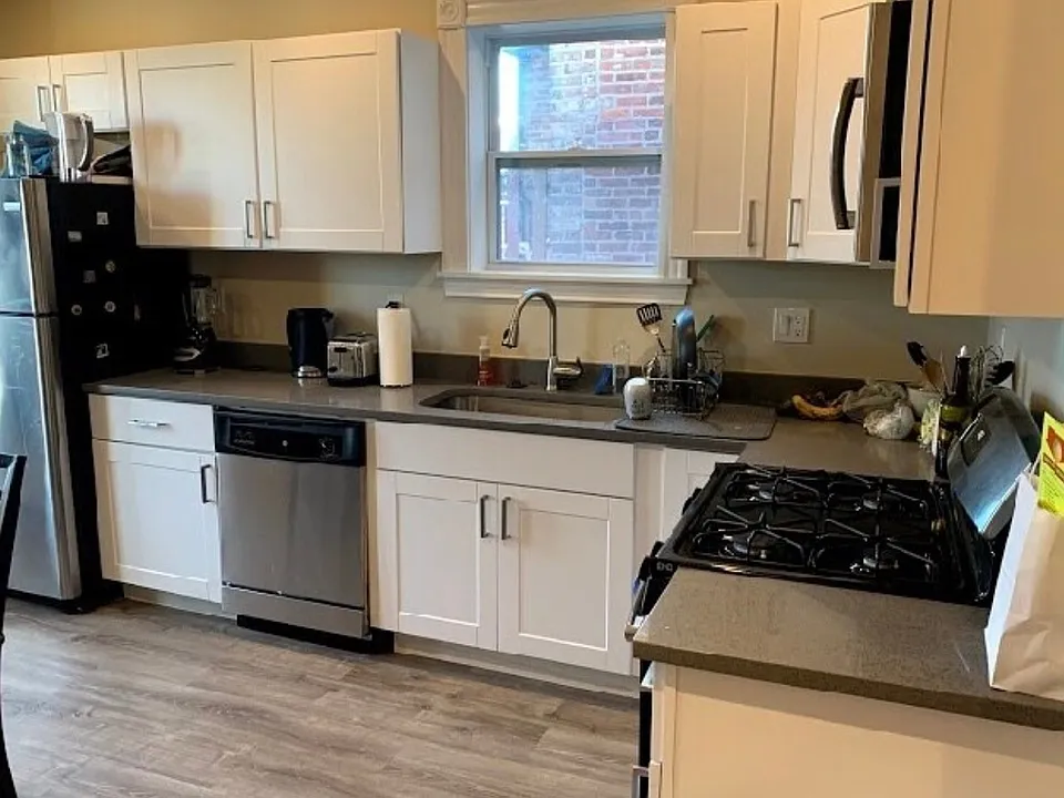 174 Saint Alphonsus St #1