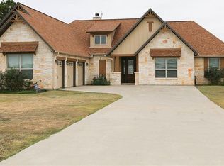 16225 Cattle Baron Dr, Lindale, TX 75771