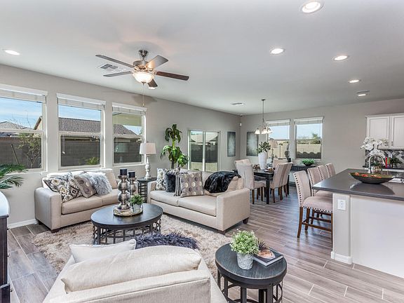 5th image of 1679 E Luna Blanca Way