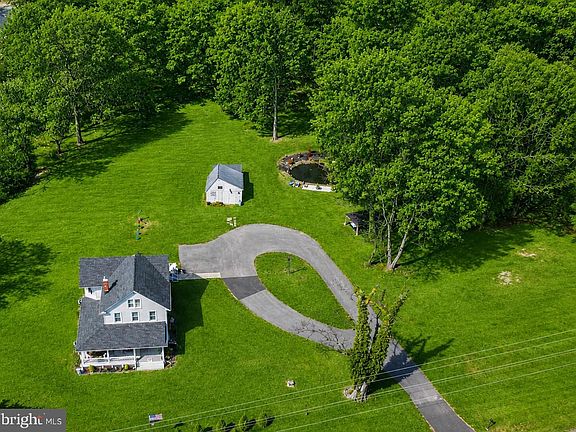 2nd image of 3808 Federal Hill Rd