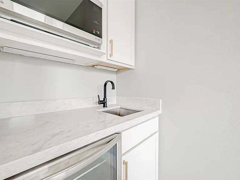 3503 Anita St — Photo 10