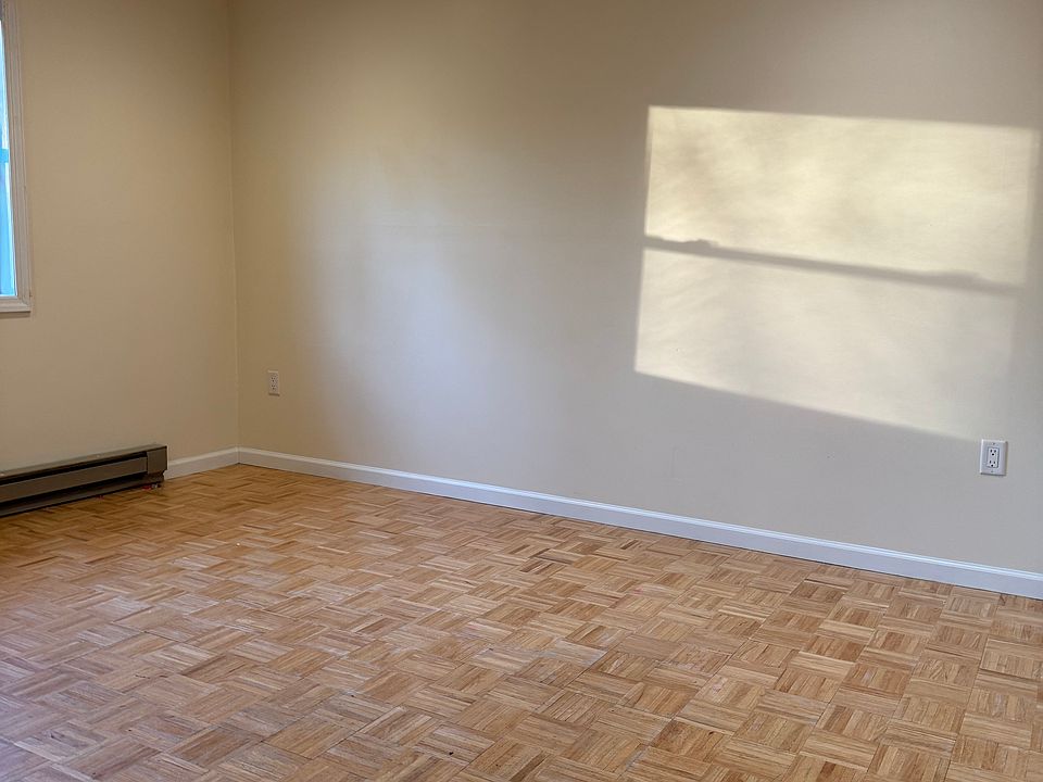 2nd image of 3109 Tutelo Way #1