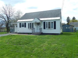 122 Circle Rd, North Syracuse, NY 13212