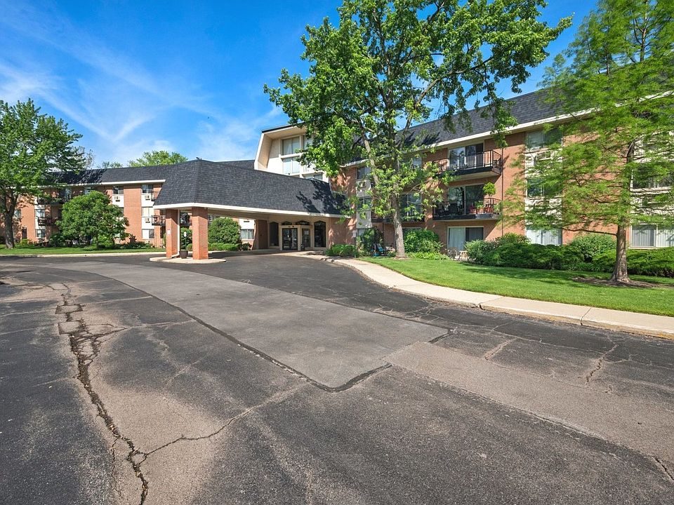 1st image of 1188 Royal Glen Dr APT 318-W