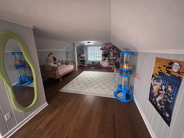 6040 Evans St — Photo 3