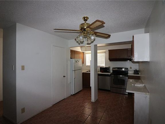 3rd image of 4141 Westcity Ct APT 21