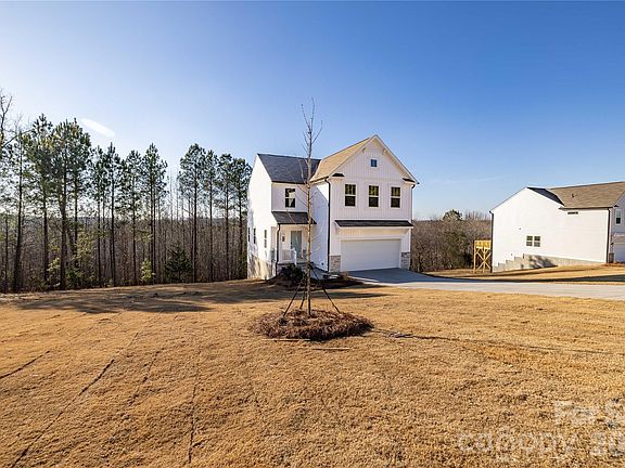 3rd image of 2414 Stonehaven Dr #58
