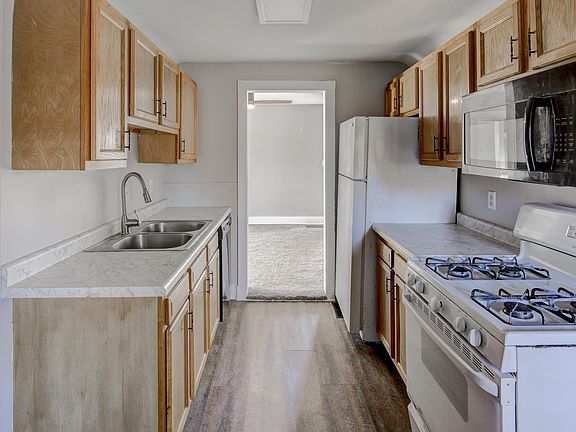 3rd image of 1226 Boone St #2