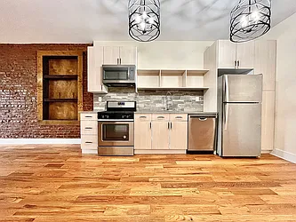 Rented by Doorway NYC, LLC