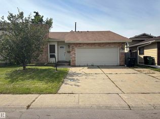 9223 172nd Ave NW, Edmonton, AB T5Z 2N3