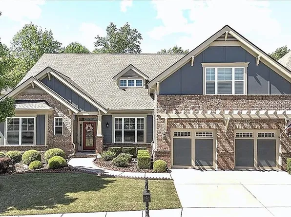 3768 Golden Leaf Point SW, Gainesville, GA 30504