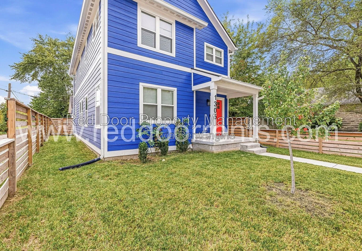 3 bed, 2.5 bath, 1600 sqft, $2,200 — Photo 2
