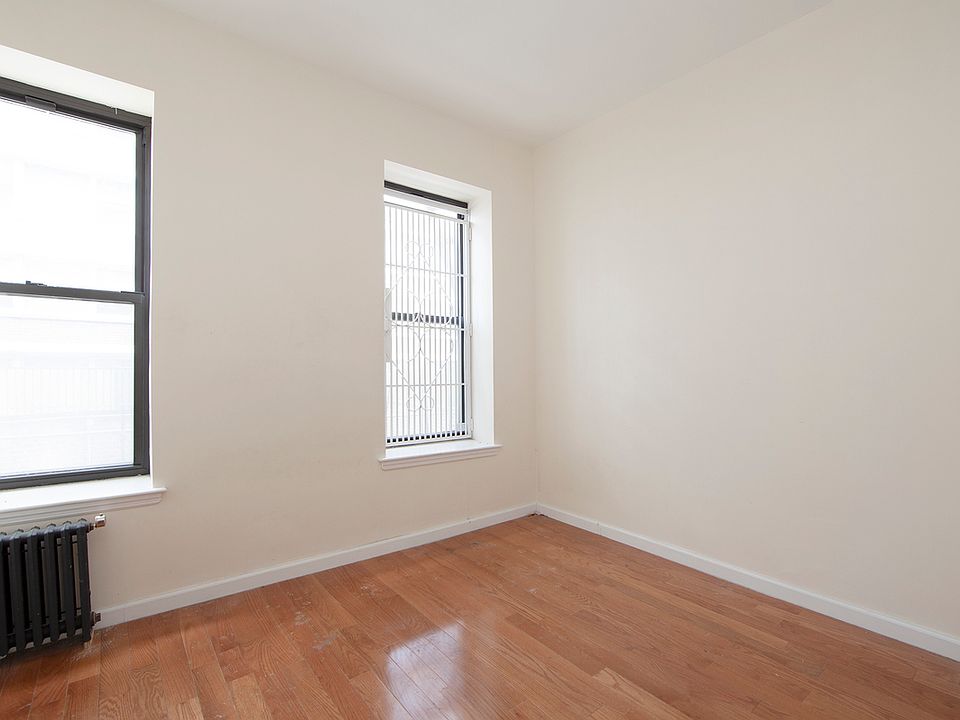 2nd image of 39 E 7th St APT 3