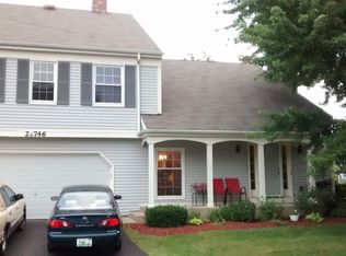 2S746 Timber Dr, Warrenville, IL 60555