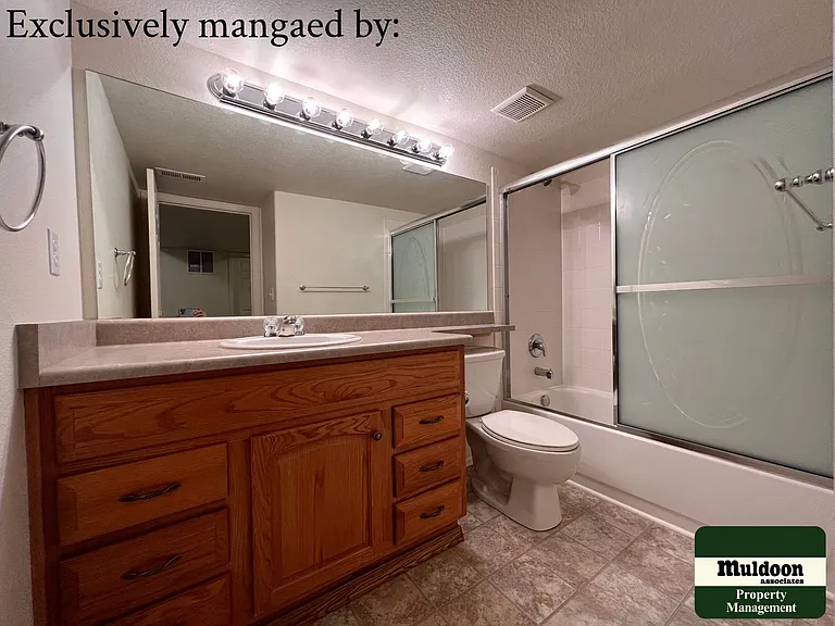 5807 Poudre Way — Photo 23