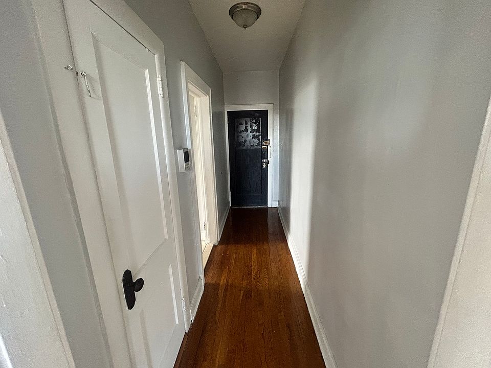 1st image of 45-47 Kelly Pkwy #D4