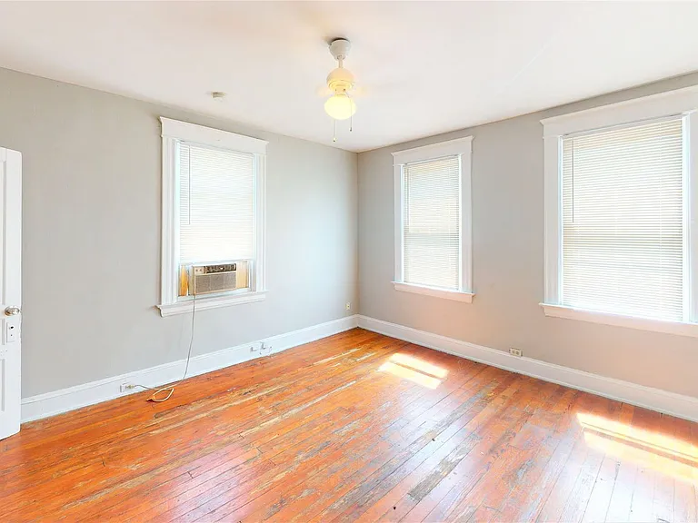 426 Ada St — Photo 7