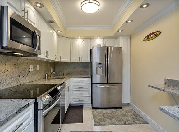 4th image of 3731 N Country Club Dr APT 421