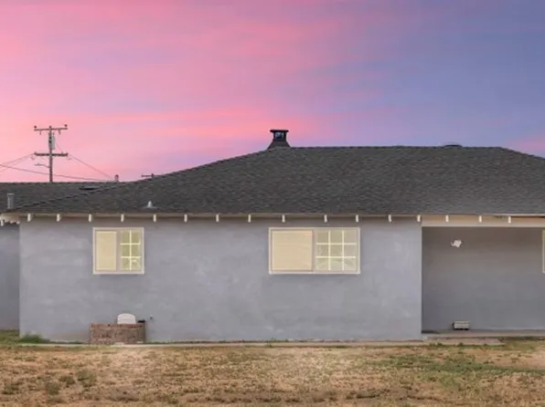 50 N Oak Ave, Oakdale, CA 95361