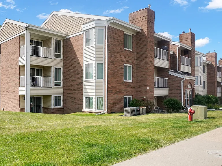 Cinnamon Ridge Apartments — Photo 49