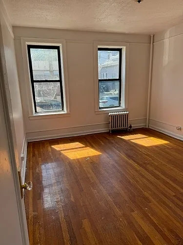 1 Richfield Ave #1 Photo 1