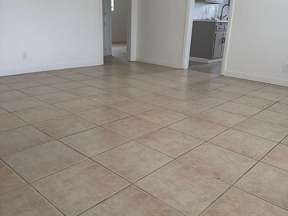 3rd image of 12704 California St #1
