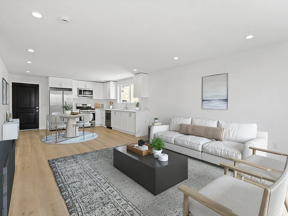 663 1/4 Imogen Ave