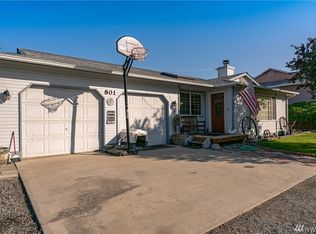 801 NE Etta St, East Wenatchee, WA 98802
