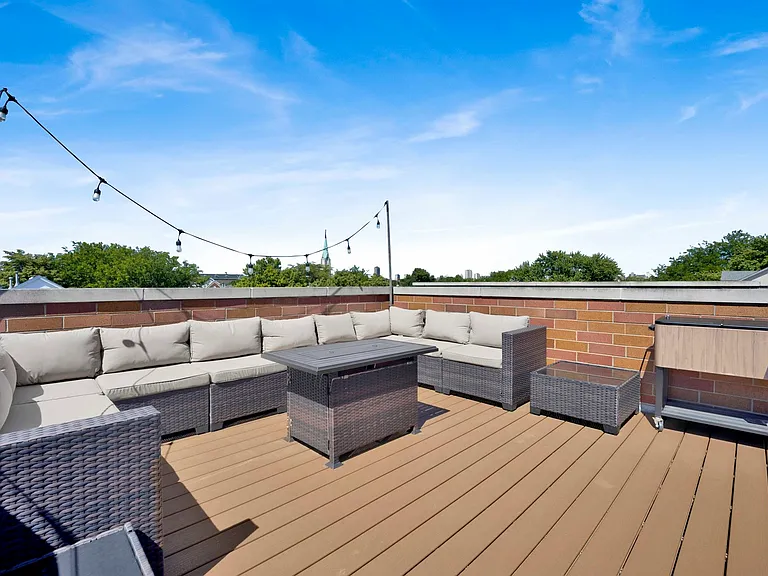 1520 W Diversey Pkwy #3 — Photo 29
