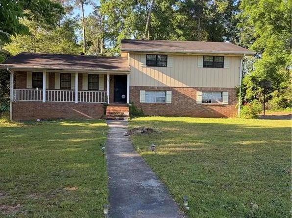 764 Trailwood Dr, Riverdale, GA 30274