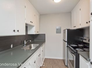 4022 California Ave SW APT 05, Seattle, WA 98116