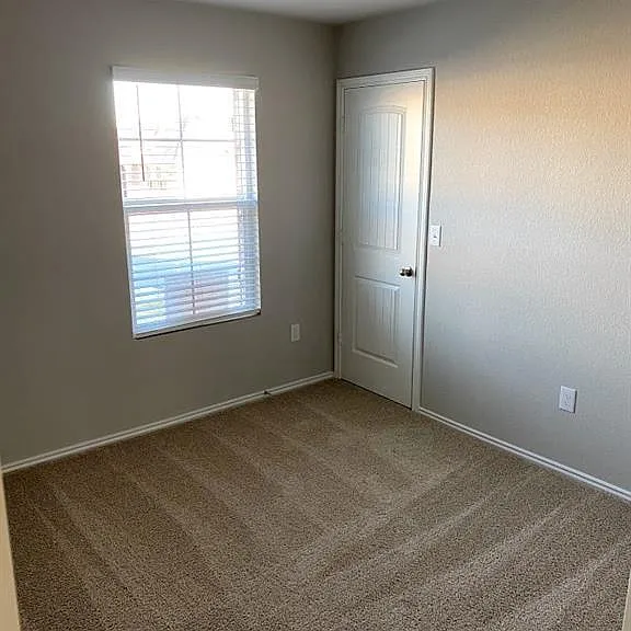 12901 Brahmin Dr — Photo 12