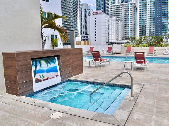 Jacuzzi
