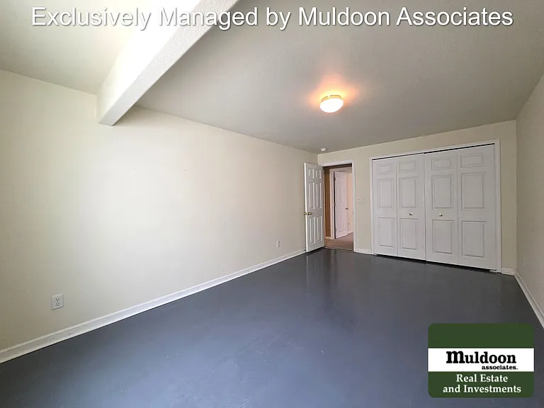 7599 Sailwind Dr — Photo 22